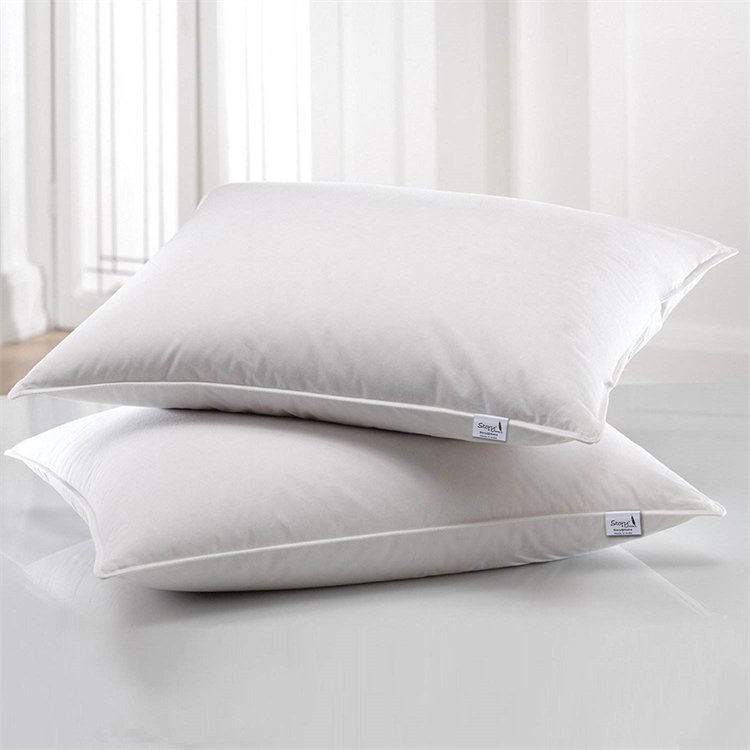 Wholesale Hotel White Duck Bed Down Pillow Inserts (3)